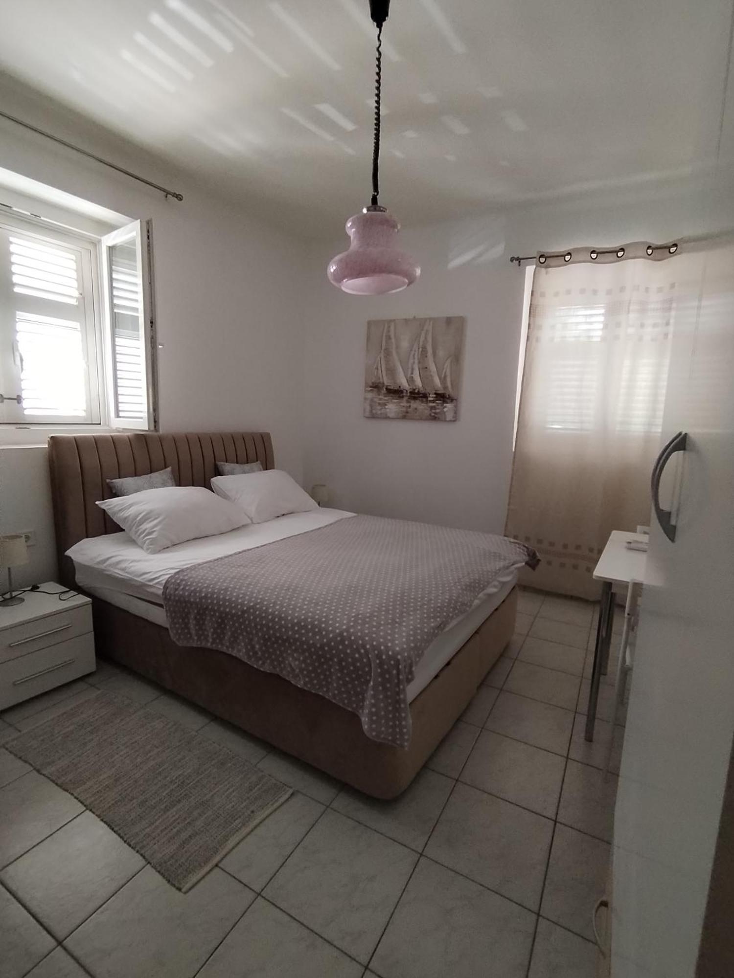Studio Apartments Ana & Mia Vis Zewnętrze zdjęcie