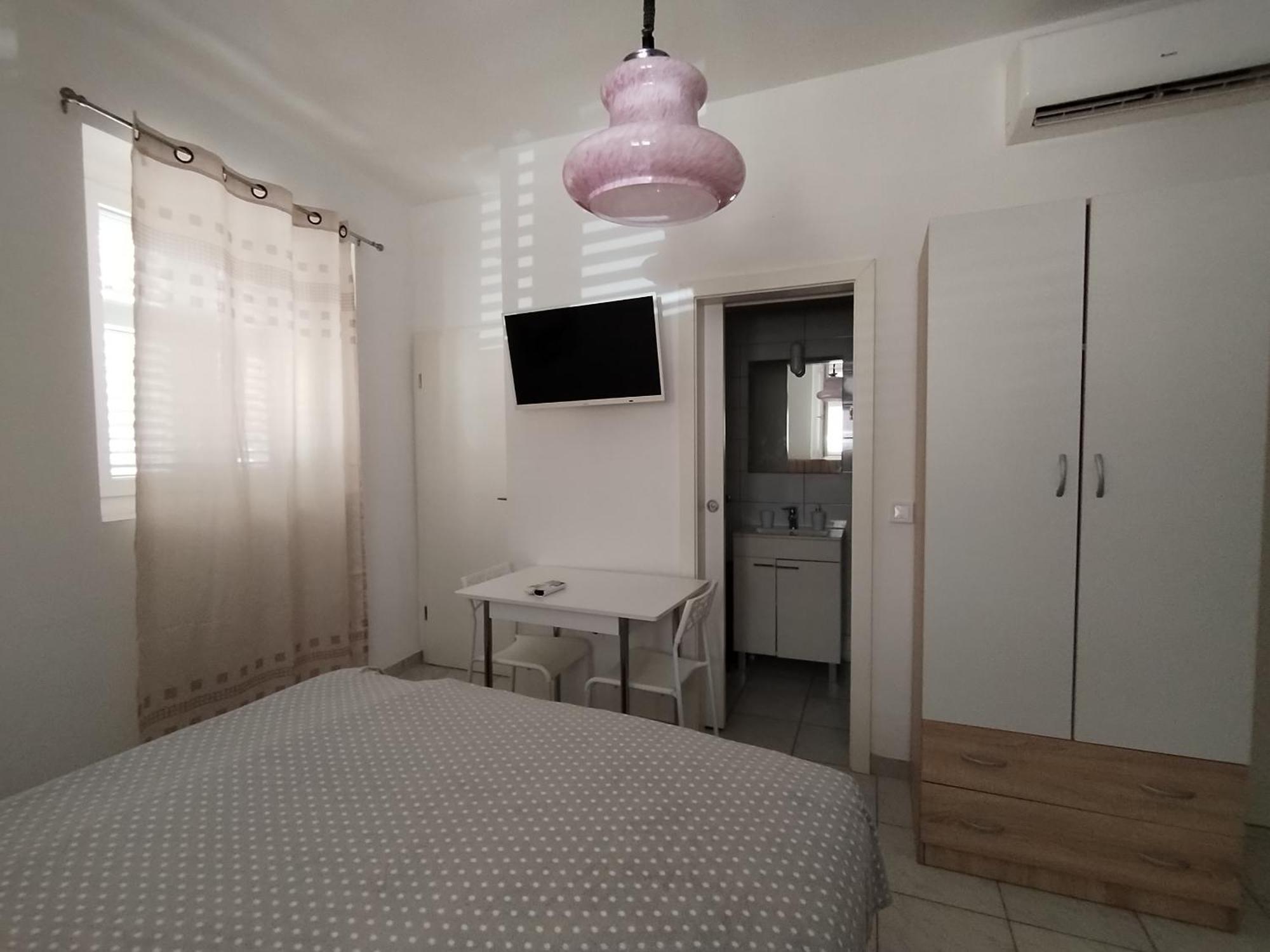 Studio Apartments Ana & Mia Vis Zewnętrze zdjęcie